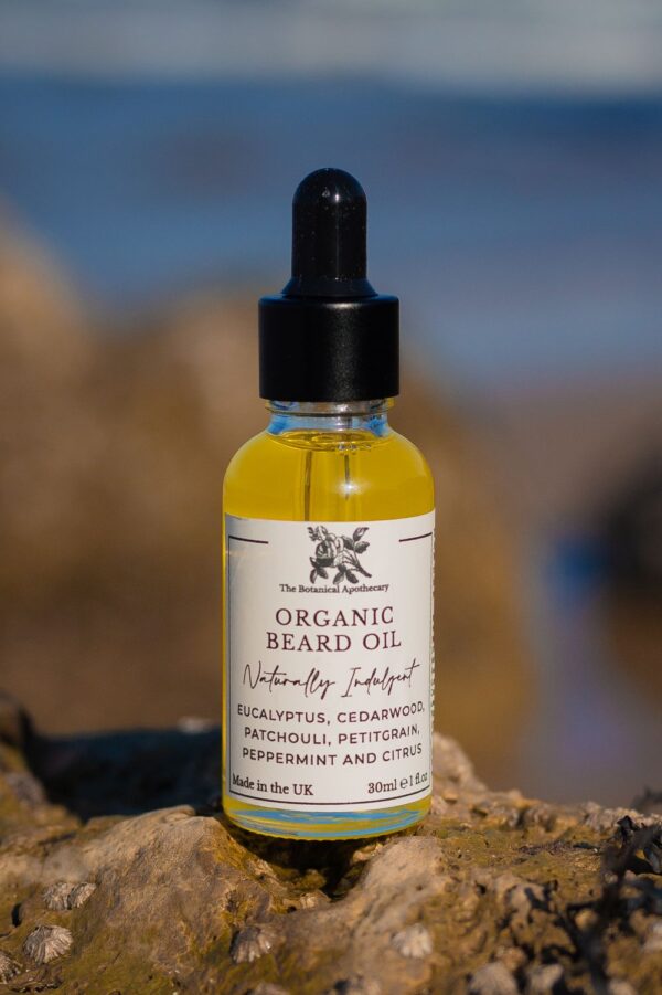 Men's organic beard oil